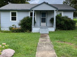 1058 Plyly St, Knoxville, TN 37920
