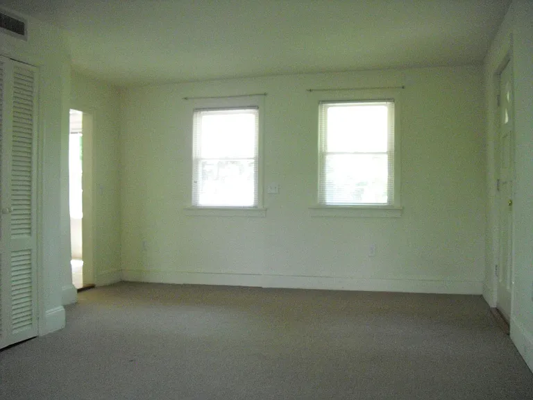 7 Division St #B — Photo 2