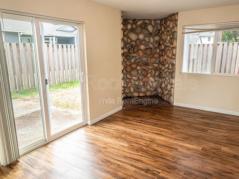 9620 Maple Ave SW — Photo 21