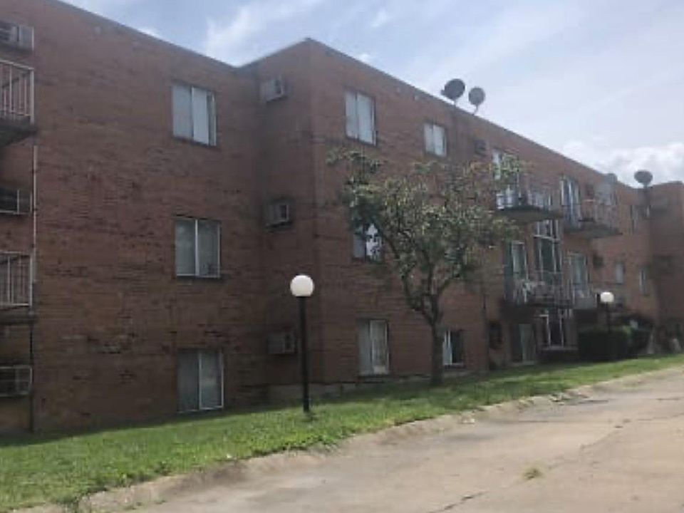 1st image of 2848 Harrison Ave