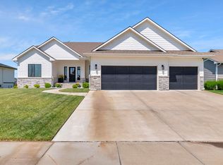 2807 N Eagle St, Wichita, KS 67226