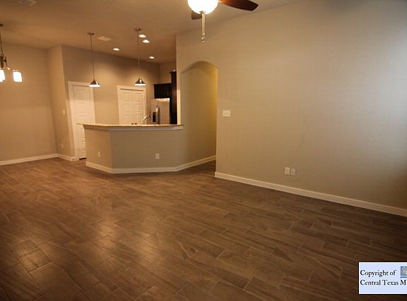 2nd image of 1151 Creekside Orch
