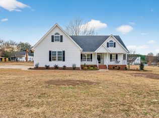 108 Blueberry Ln, Willow Spring, NC 27592