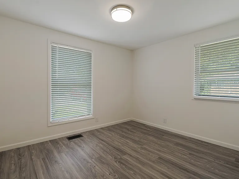 Bedroom #1