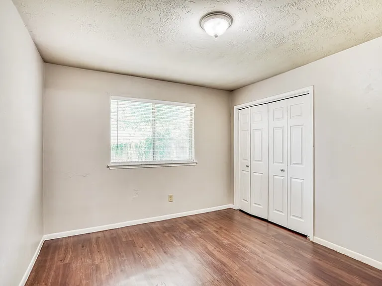 15022 Mulberry Meadows Dr — Photo 13