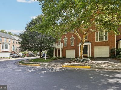 4227 Upper Park Dr, Fairfax, VA, 22030