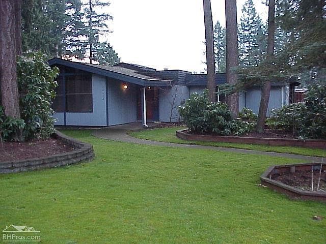 1st image of 12112 149th St E