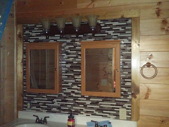 Masterbath also has 2 person