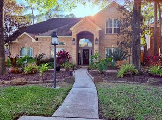 12907 Lake Mist Dr, Cypress, TX 77429