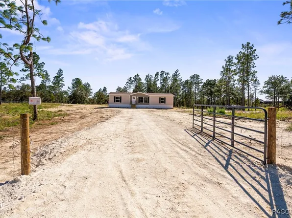 13090 SE 21st Pl, Morriston, FL 32668