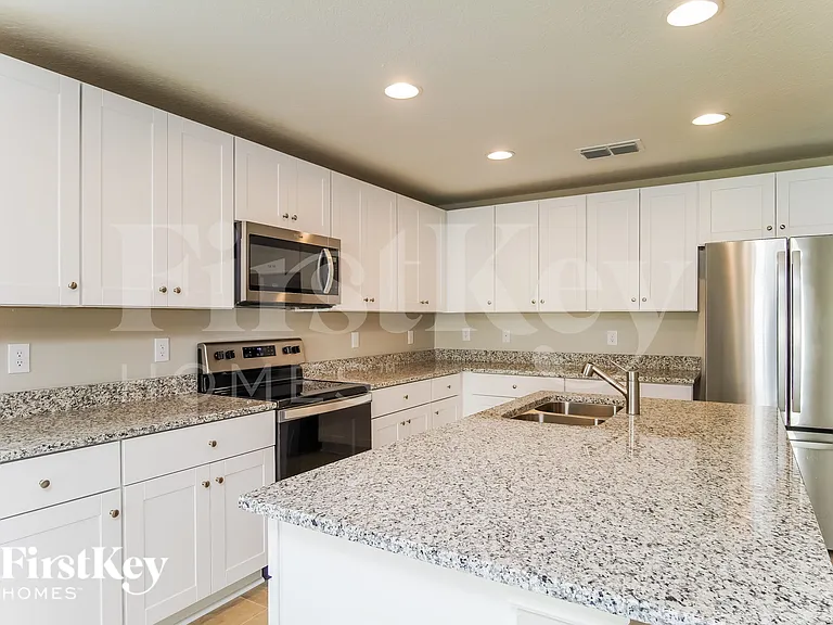 207 Southern Breeze Loop — Photo 5
