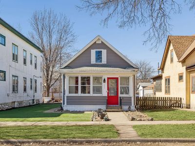 607 Simpson St, Saint Paul, MN, 55104