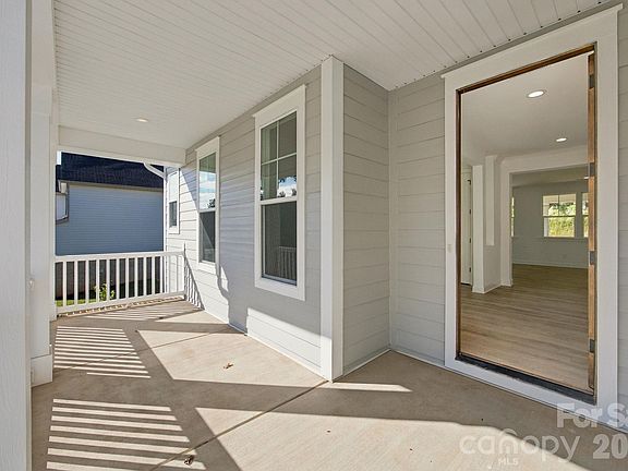 2nd image of 3186 Timber Run Ln