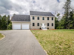106 Spaulding Rd, Fremont, NH 03044