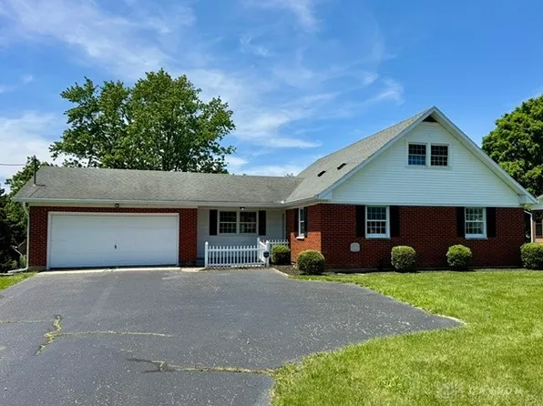 561 N Buena Vista Rd, South Vienna, OH 45369
