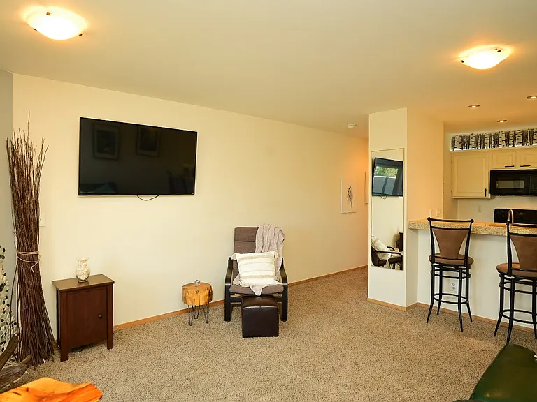410 Bayview Dr #C — Photo 6