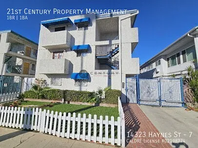 14323 Haynes St #7