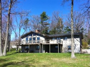 391 E Piney Rd, Manistee, MI 49660