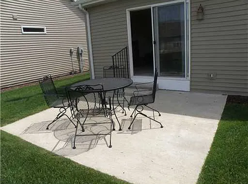 6103 Rockefellar Ct — Photo 11