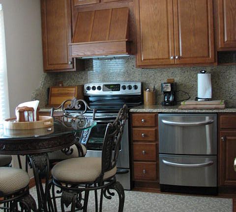 3rd image of 16340 Taconic Cir #93E