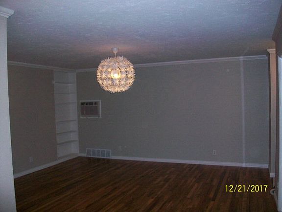 4th image of 1625 Juniper Dr