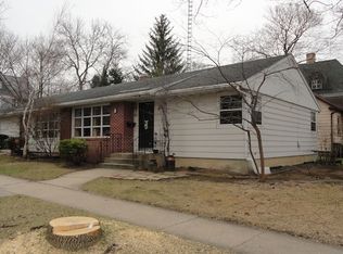 202-204 S 3rd St E, Fort Atkinson, WI 53538