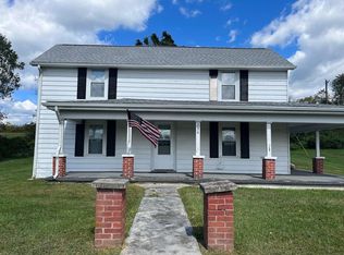 239 Boxwood St, Glade Spring, VA 24340