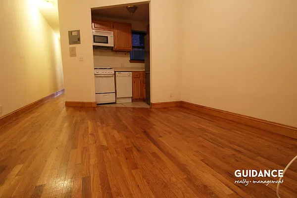 Rented by Guidance Realty Corp. | media 1