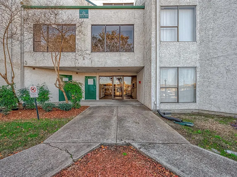 2830 S Bartell Dr #311 — Photo 15