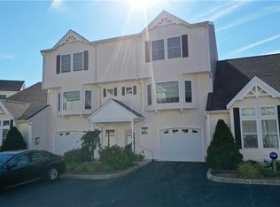 49 Fountain Dr #71, Westerly, RI 02891