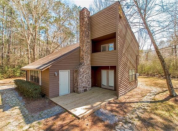 3rd image of 59316 Prescott Cir