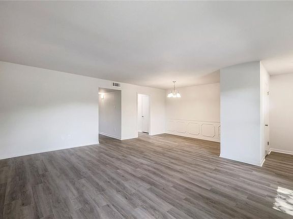 5th image of 9009 N Plaza Dr #140
