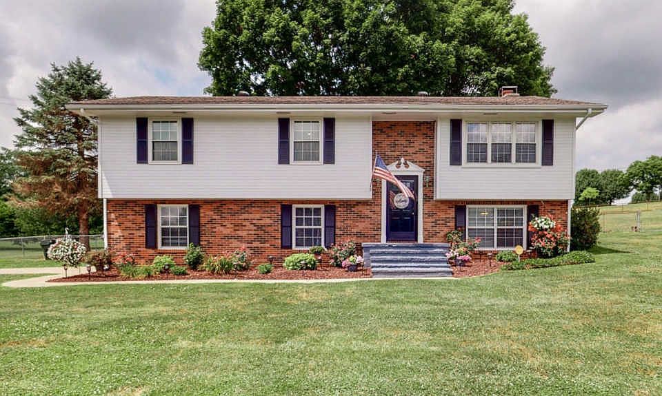 1st image of 1122 Shadelawn Dr