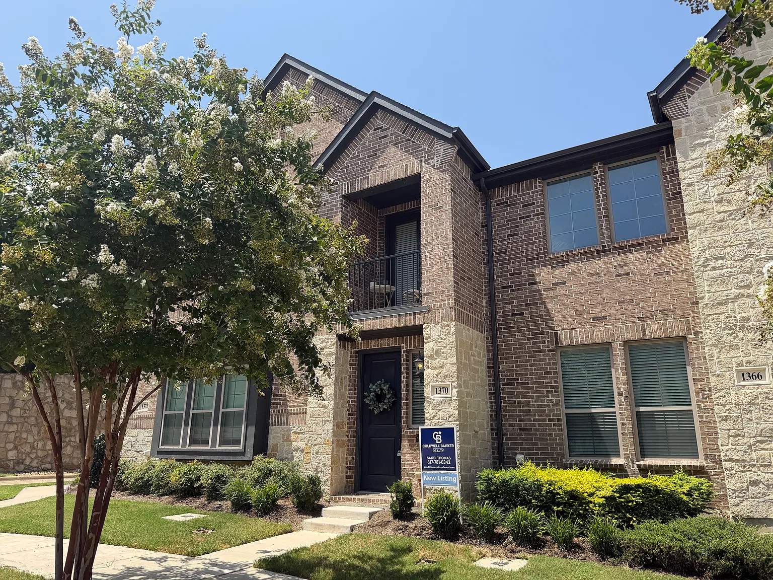 2 bed, 2.5 bath, 1500 sqft, $2,800 — Photo 1