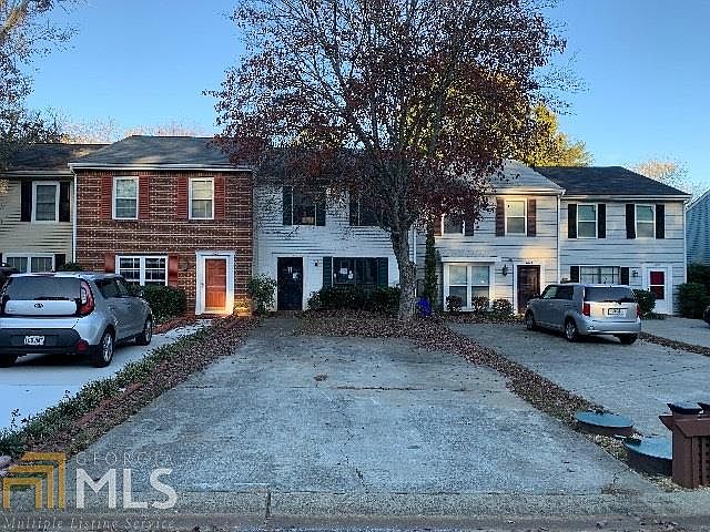 1st image of 1025 Windy Oaks Ct SE