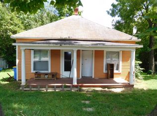 811 N Robinson St, Harrison, AR 72601