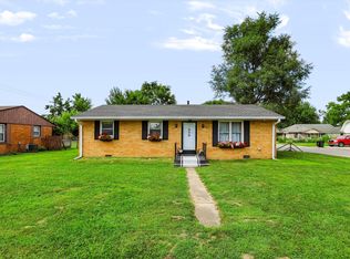 890 E Gray St, Martinsville, IN 46151