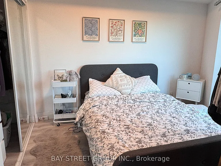 652 Princess St #813 — Photo 11