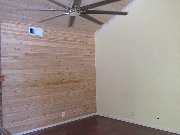 1603 Shotwell Ln — Photo 6
