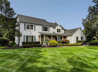 7 Kathy Ct, Holmdel, NJ 07733