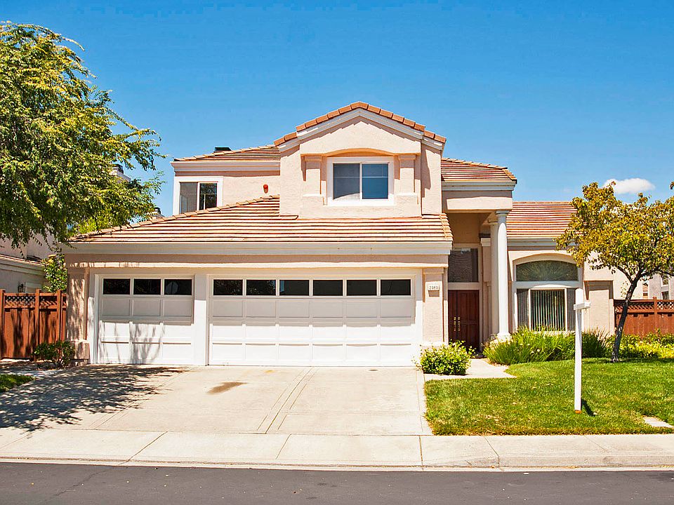 1st image of 2969 Miraloma Way