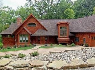 3664 Cooper Rd, Cincinnati, OH 45241