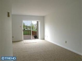 320 Parkview Dr, Souderton, PA 18964