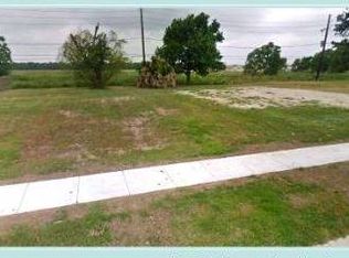 2808 Pirate Dr, Chalmette, LA 70043