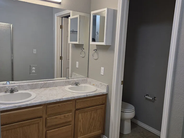 11784 W Stanford Dr — Photo 13