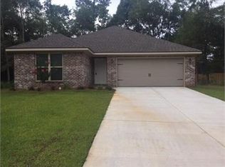1923 Mary Jane Dr, Bay Minette, AL 36507