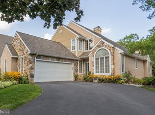 60 Bridle Way, Newtown Square, PA 19073
