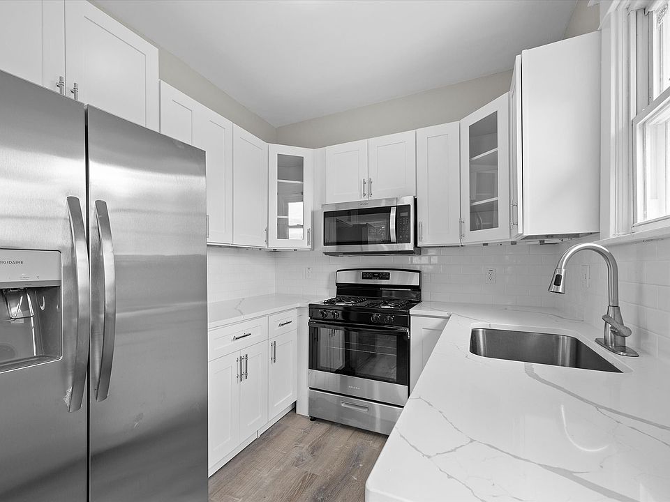 1st image of 9766 Dennison Ave