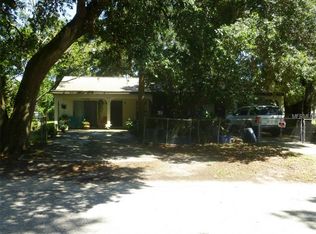 1915 27th Avenue Dr E, Bradenton, FL 34208