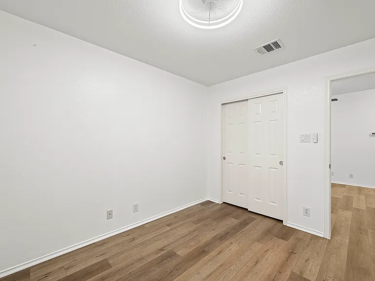 8613 Rock Pigeon Dr #205 — Photo 18